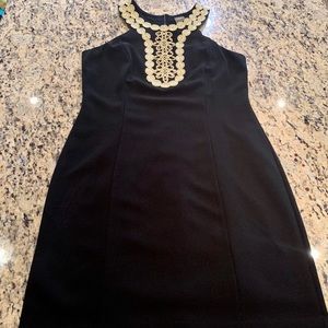 Taylor Dresses Stretch Sheath Dress.